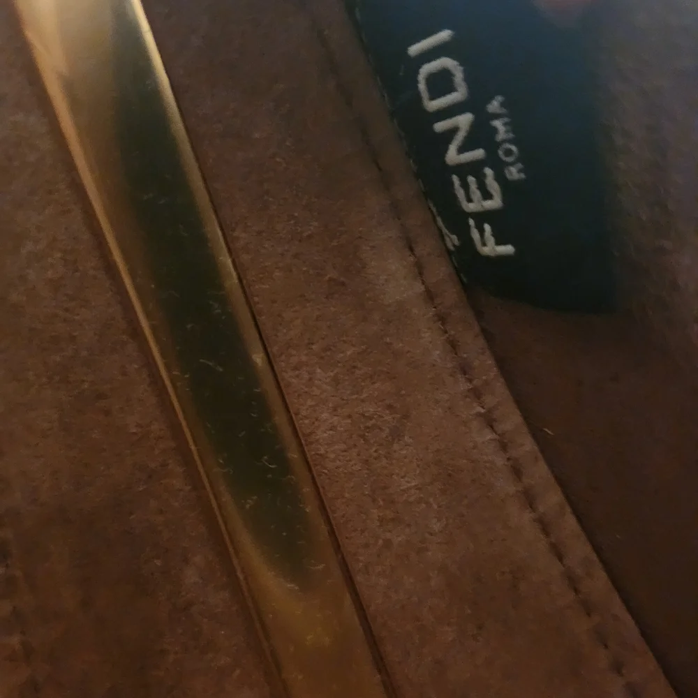 New with Tag Moonlight Fendi Crossbody with Dustcover Box and COA and care card - Picture 2 of 16